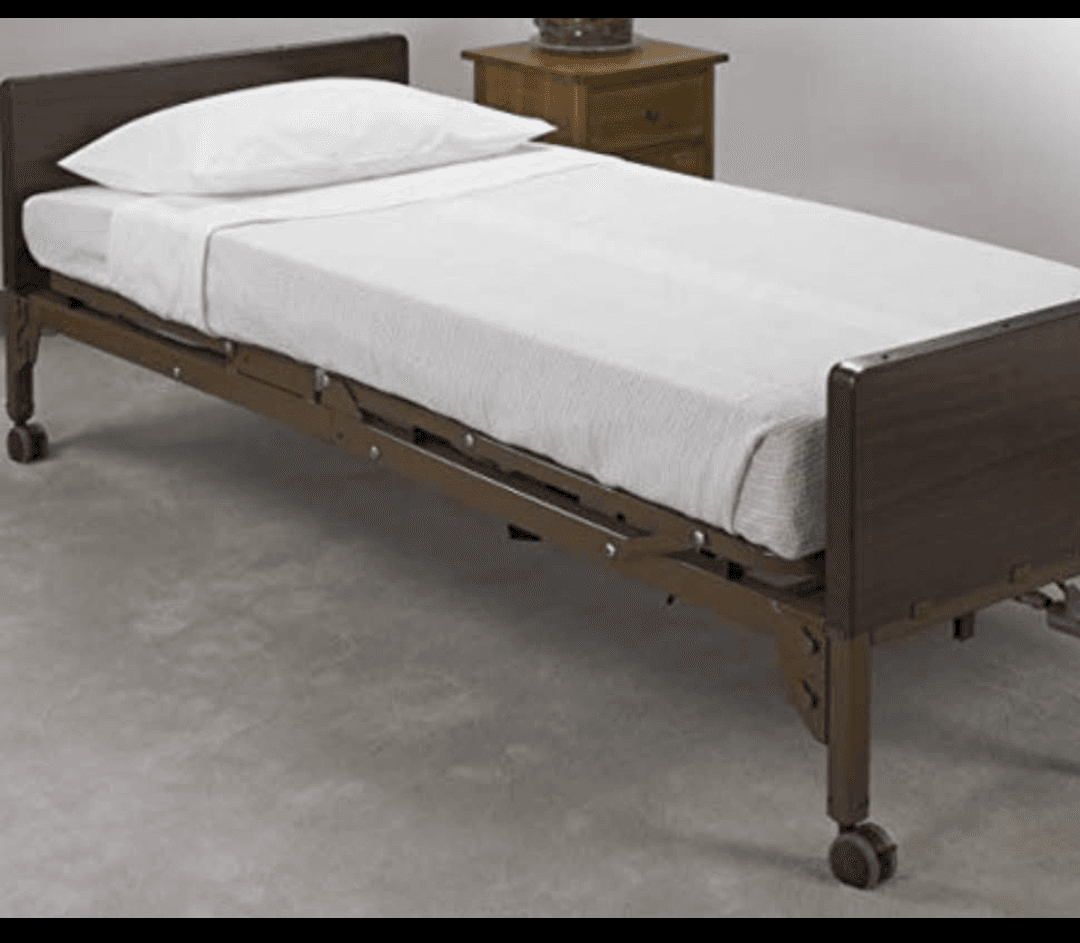 Cama de Hopital Electrica de 3 motores, tipo HOME CARE (DOMICILIARIA). - Vista 2